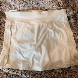 brand new white nike tennis skirt size xs